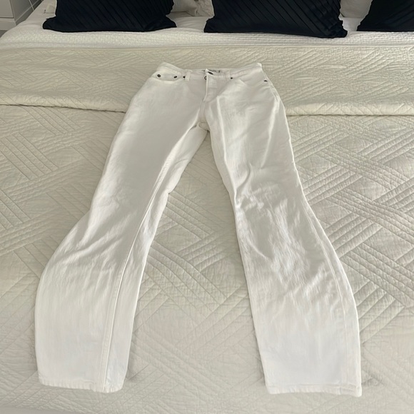 Abercrombie white jeans - Picture 2 of 7